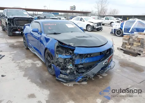 2019 Chevrolet Camaro 2Ss z USA, uszkodzony, nr VIN 1G1FH1R70K0151103